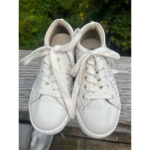 Michael Kors Sneakers Signature Logo White/Cream Shoes Girls Sz 12 Toddler - Picture 6 of 8
